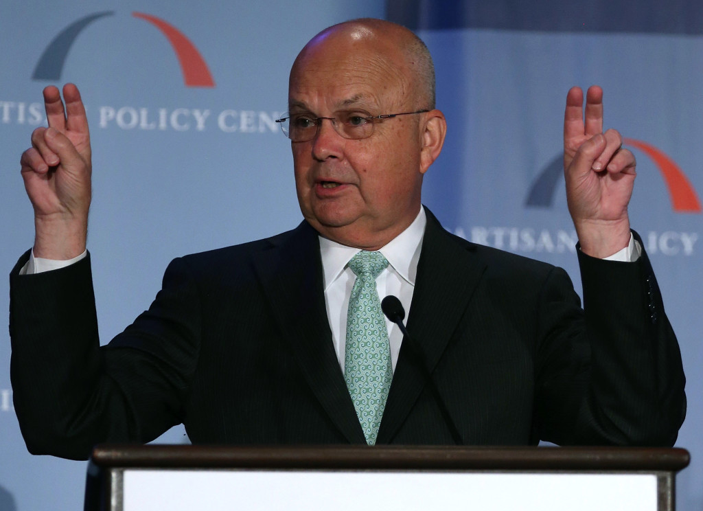 WASHINGTON, DC - AUGUST 06: Michael Mit simplen Methoden gelang es angeblich die US High-tech Dienste in die Irre zu führen. (Bild ehem. NSA Direktor Michael Hayden) Gemäss Michael Hayden waren die chinesischen Geheimdienste jederzeit im Bild über Flucht und haben ein Eingreifen verhindert. © Mark Wilson/Getty Images